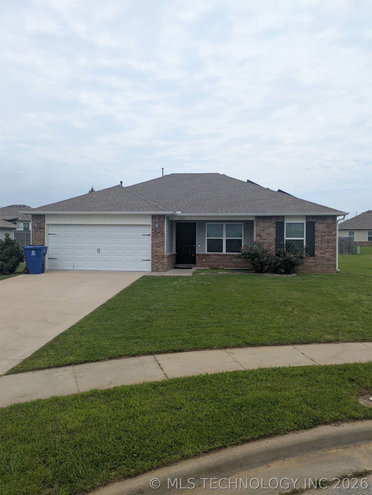 1521 S 29th Court , Broken Arrow, OK 74014 Main Photo