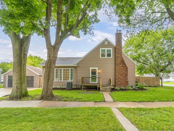 800 Campbell Avenue, Waterloo, IA 50701