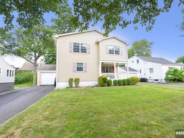 7-01 2nd Street, FAIR LAWN, NJ 07410