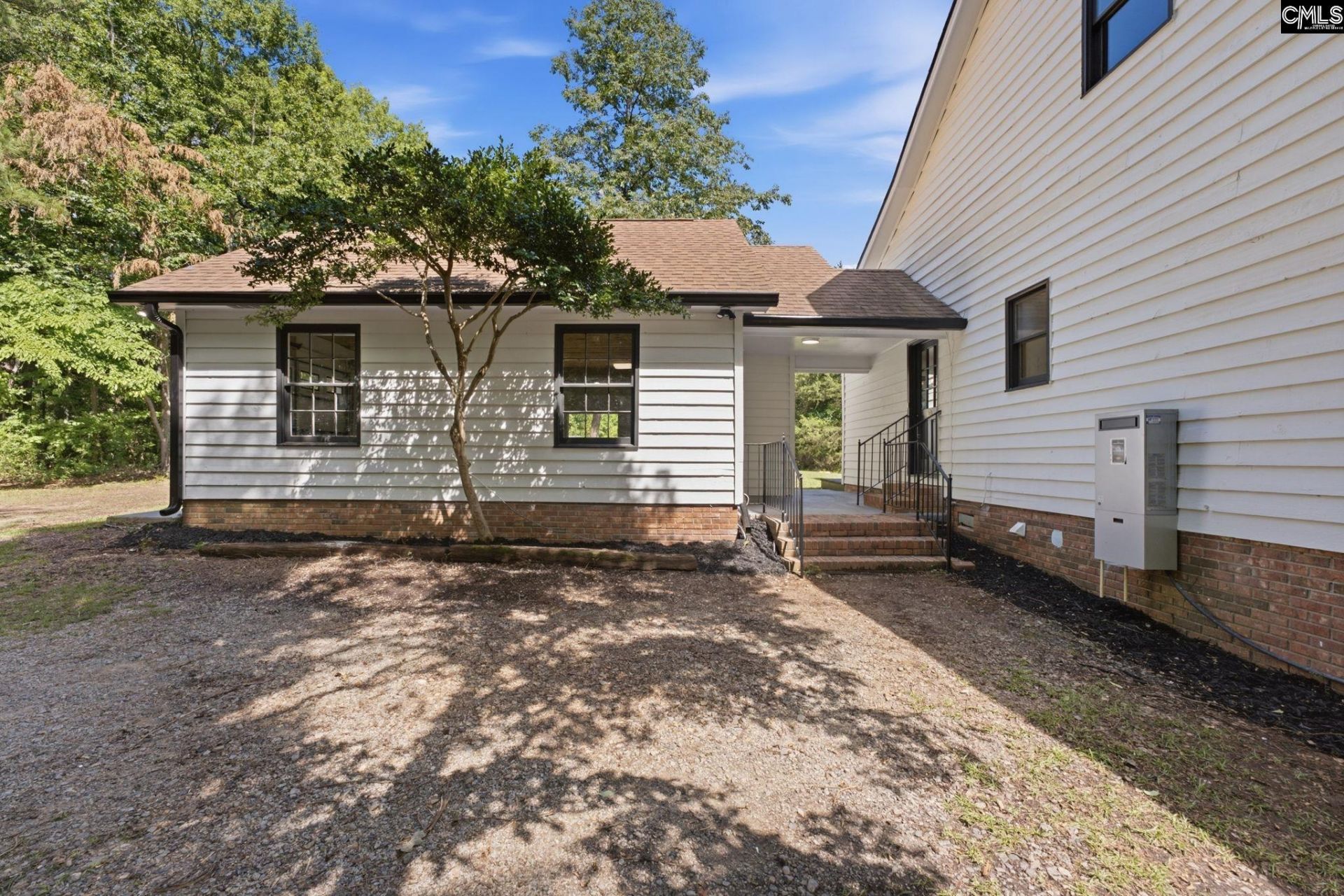 14 Dennis Lane Photo 66