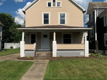 457 2nd Street NW, New Philadelphia, OH 44663