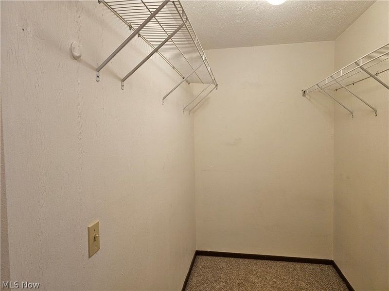 8605 Scenicview Drive , Unit 203, Broadview Heights, OH 44147 Photo 19