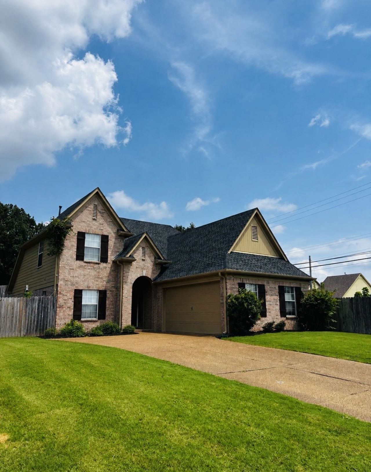 1280 Carlton Ridge Dr, Cordova, TN 38016 Main Photo