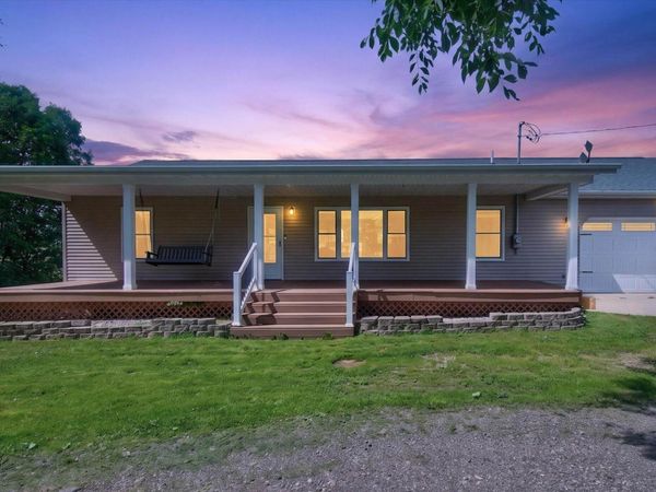 4722 Root Station Road, Jackson, MI 49201