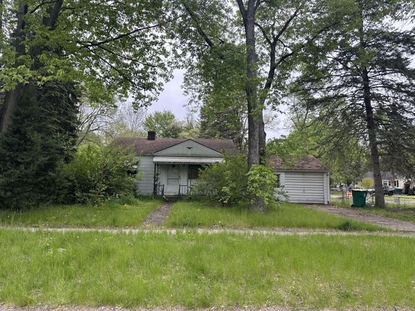 506 Hollis Avenue, Ypsilanti, MI 48198