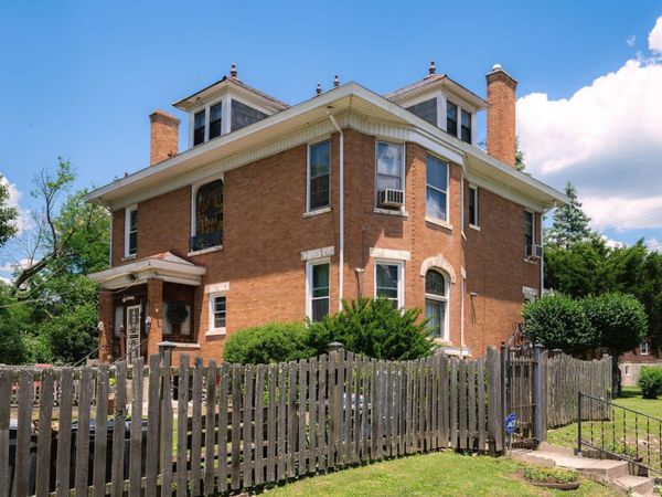 2831 Harrison Avenue, Cincinnati, OH 45214