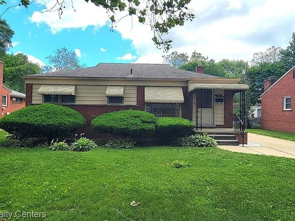 9030 Hemingway, Redford Twp, MI 48239