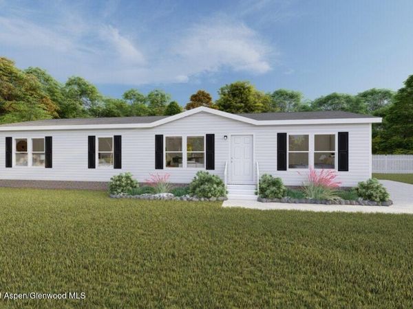 102 Silver Queen Circle, Parachute, CO 81635