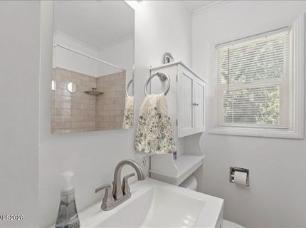 815 N Maddux Drive, Reno, NV 89512 Photo