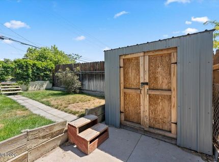 815 N Maddux Drive, Reno, NV 89512 Photo