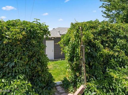 815 N Maddux Drive, Reno, NV 89512 Photo