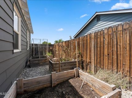 815 N Maddux Drive, Reno, NV 89512 Photo