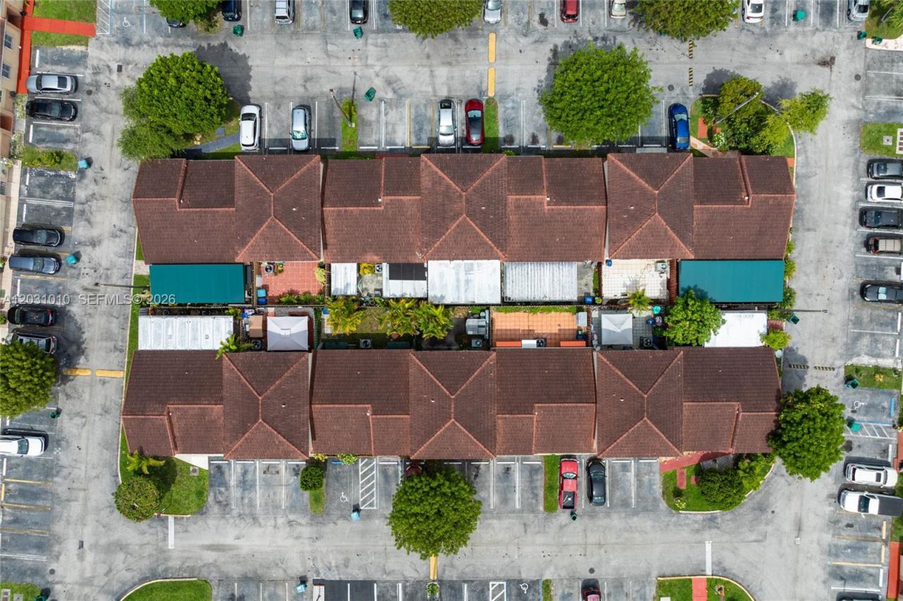 330 NW 114th Ave, Unit 7-105, Sweetwater, FL 33172 Photo