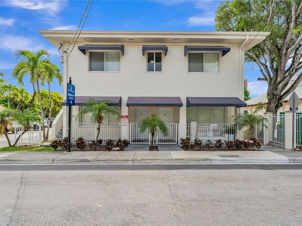 6647 SW 59th Pl , Unit 101, South Miami, FL 33143