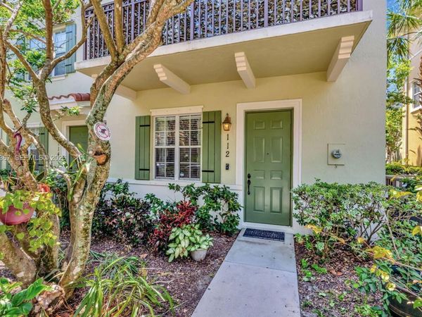 112 Osceola Ln , Jupiter, FL 33458