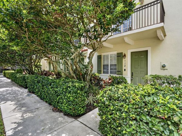 112 Osceola Ln , Jupiter, FL 33458