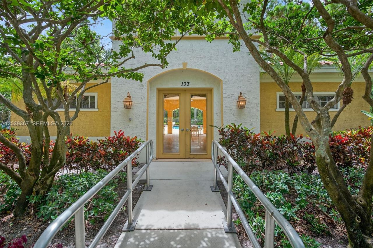 112 Osceola Ln , Jupiter, FL 33458 Photo