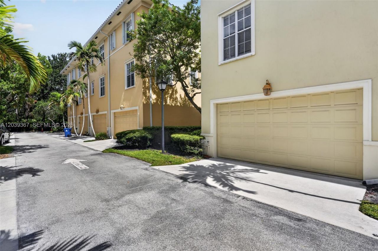 112 Osceola Ln , Jupiter, FL 33458 Photo