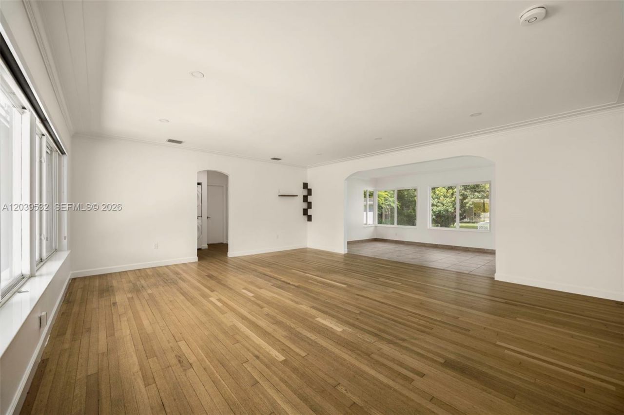 7840 SW 71st Ave , Miami, FL 33143 Photo