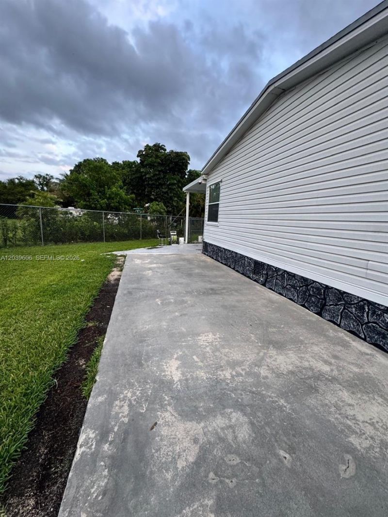35303 SW 180th Ave 321-322, Homestead, FL 33034 Photo