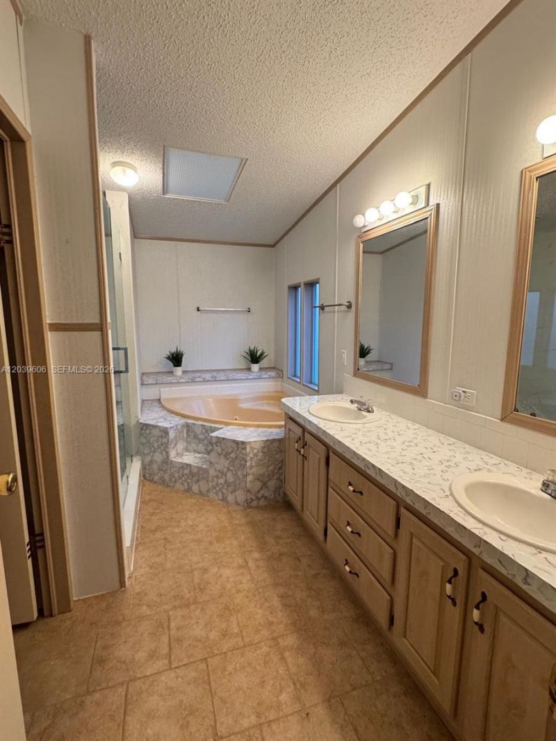 35303 SW 180th Ave 321-322, Homestead, FL 33034 Photo