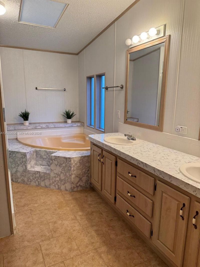 35303 SW 180th Ave 321-322, Homestead, FL 33034 Photo