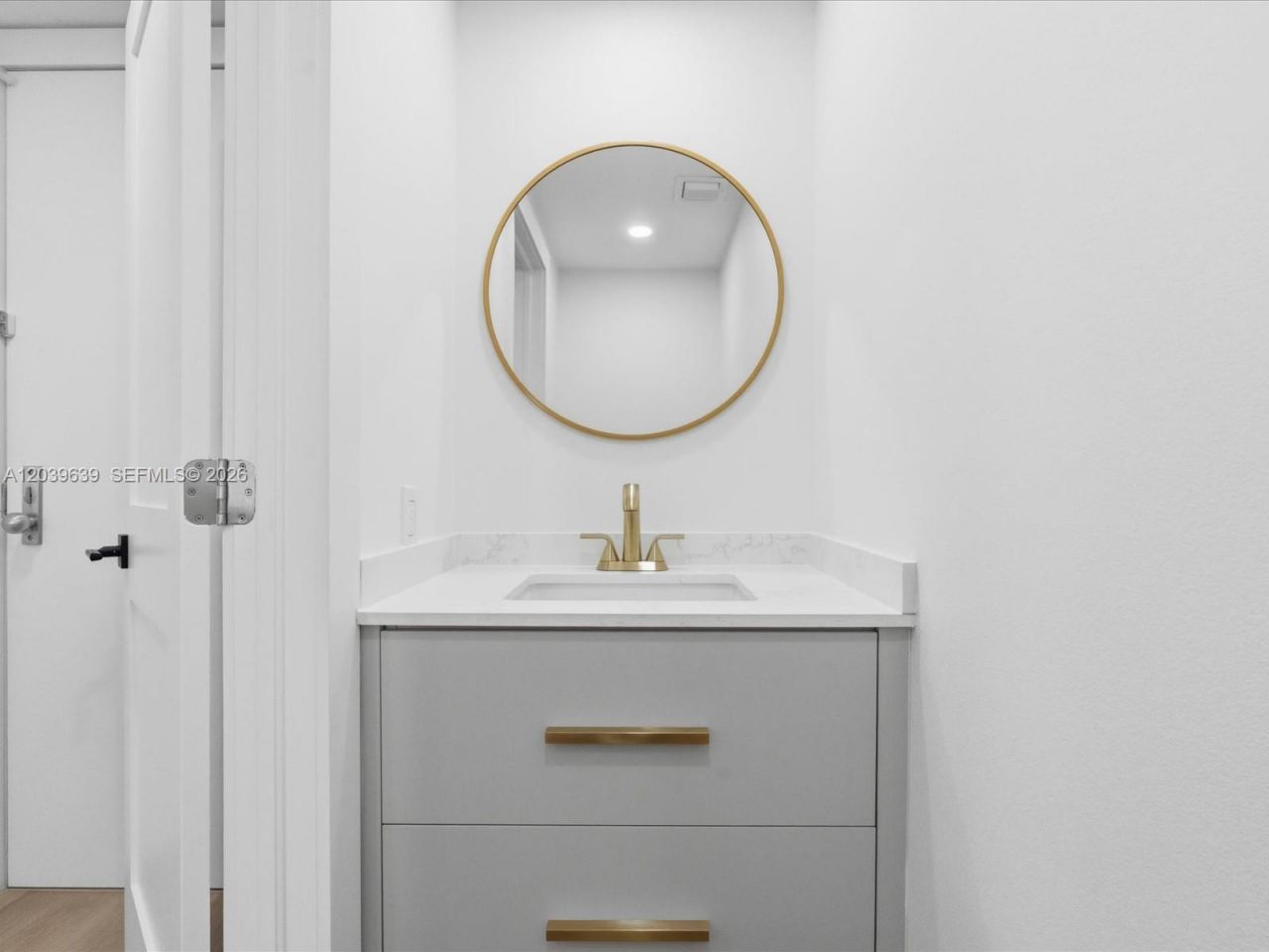 701 Brickell Key Blvd, Unit 1201, Miami, FL 33131 Photo