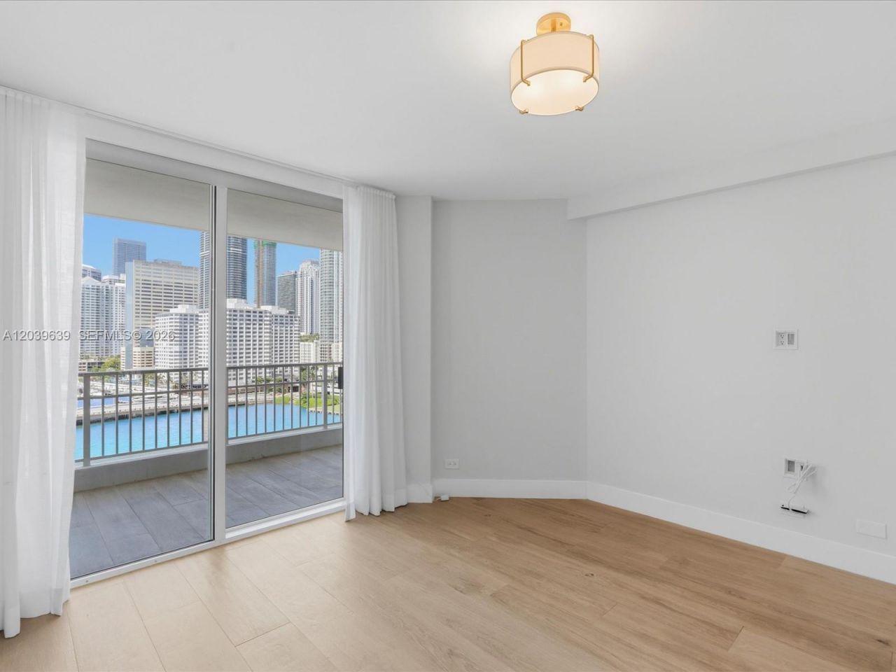 701 Brickell Key Blvd, Unit 1201, Miami, FL 33131 Photo