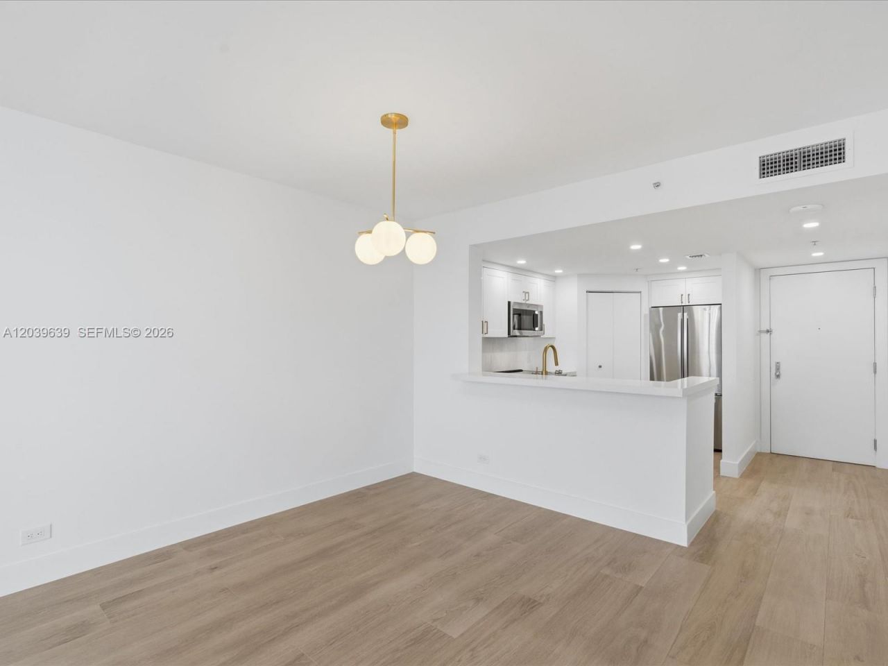 701 Brickell Key Blvd, Unit 1201, Miami, FL 33131 Photo