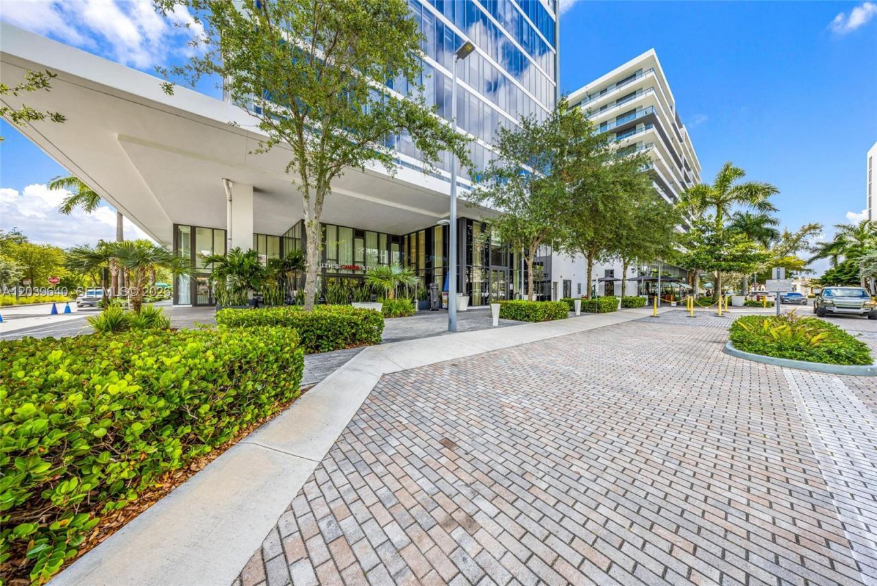 2980 NE 207th St, Unit 707-709, Aventura, FL 33180 Photo