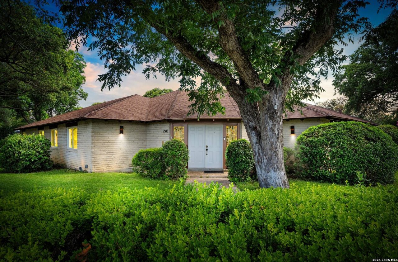 7503 Forrestglen Dr, San Antonio, TX 78209 Main Photo