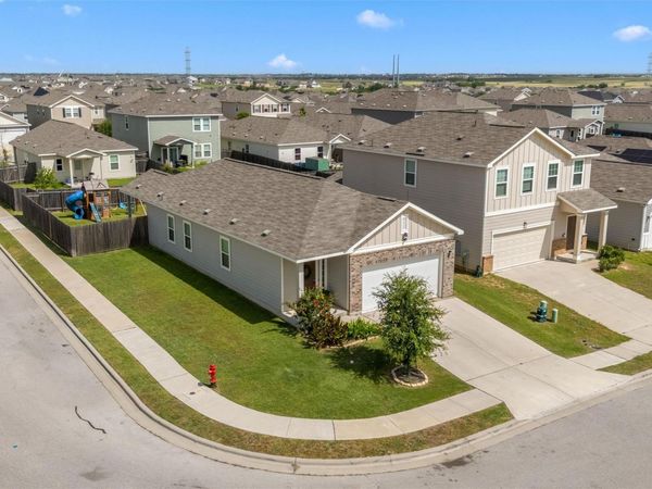 19300 Cloudy Bay DR, Pflugerville, TX 78660