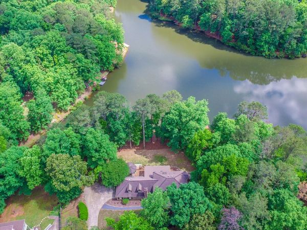250 Aspen Way, Fayetteville, GA 30214
