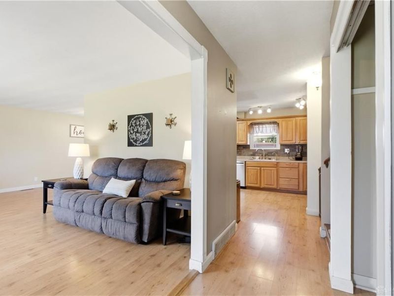 683 Kinsey Road, Xenia Township, OH 45385 Photo 7