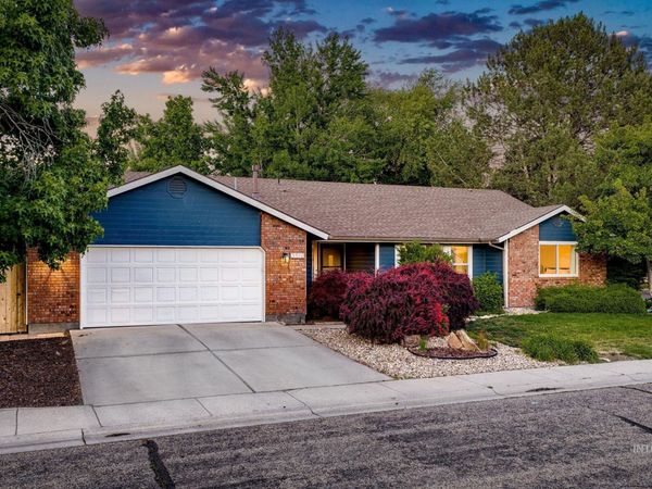 3510 S Bayporte Pl, Boise, ID 83706