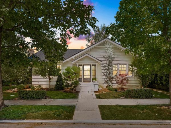 2022 W Ellis Ave, Boise, ID 83702