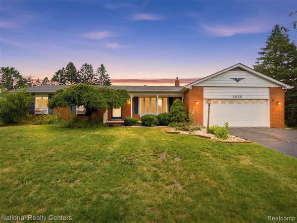 6858 Wellesley Terrace , Independence Twp, MI 48346