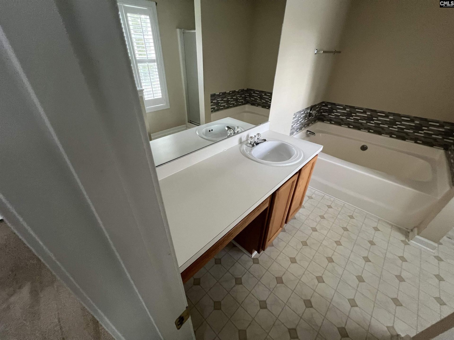 190 Ashewood Lake  Photo 24