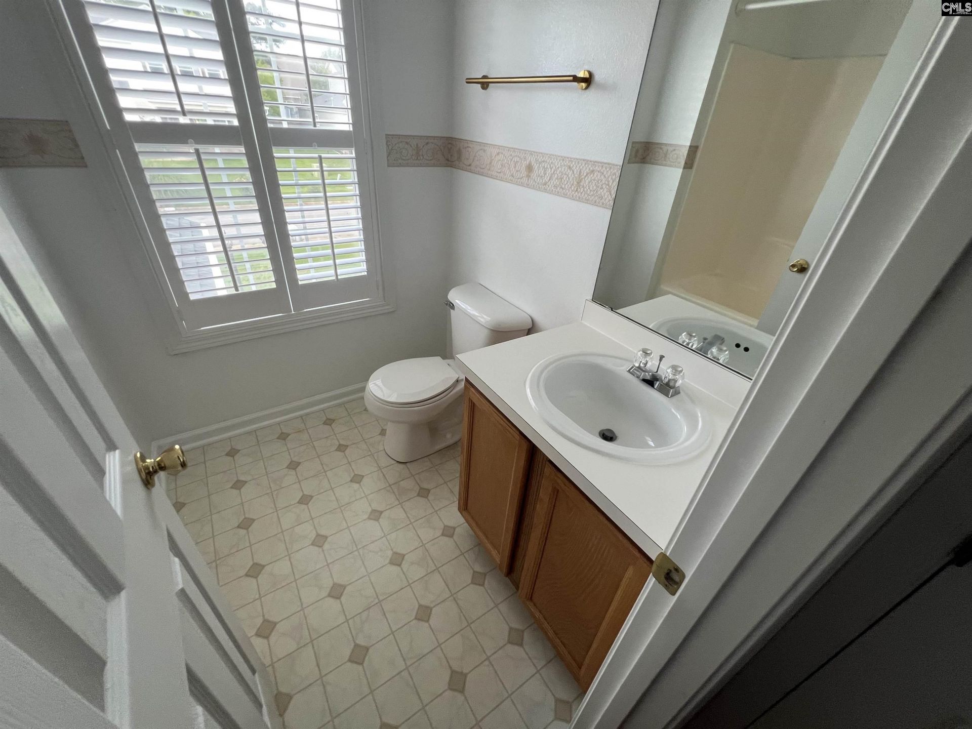 190 Ashewood Lake  Photo 32