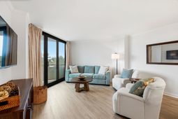 100 Ocean Creek Dr.  photo 4