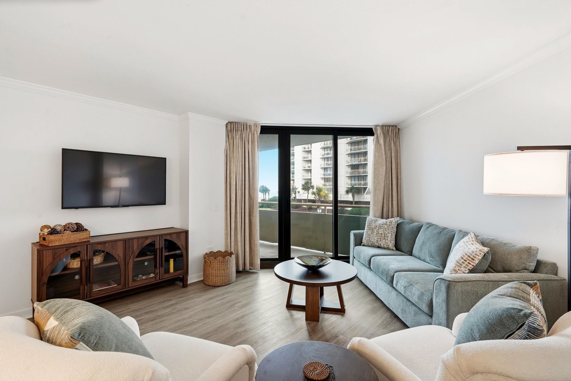 100 Ocean Creek Dr.  Photo 4