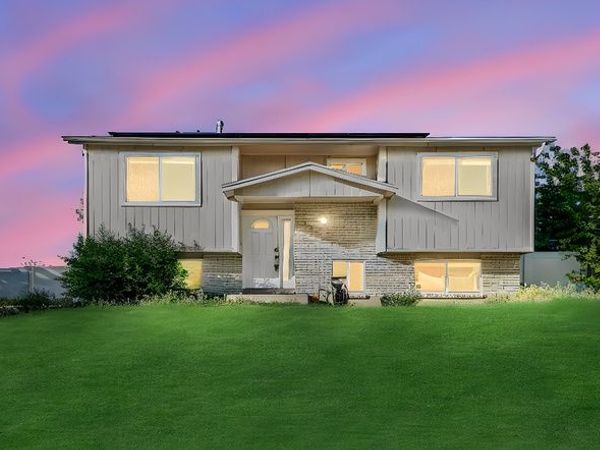 4987 S HEATH AVE , Salt Lake City, UT 84118