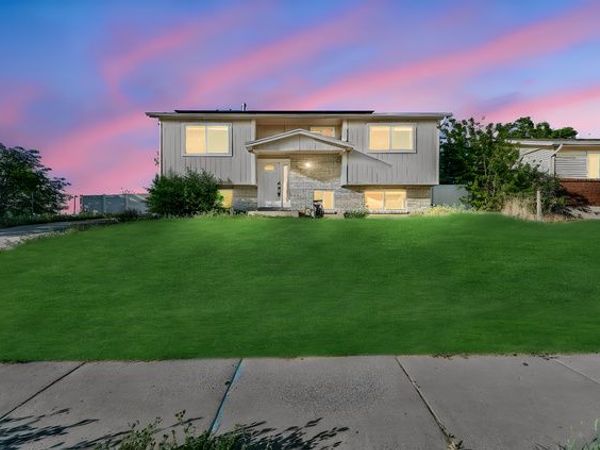 4987 S HEATH AVE , Salt Lake City, UT 84118