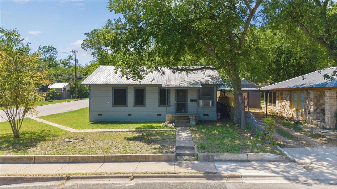 4900 Duval St, Austin, TX 78751 Main Photo