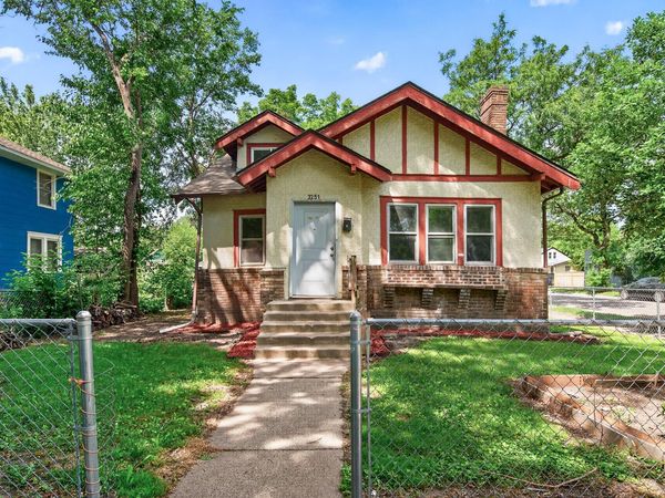 3251 Colfax Avenue N, Minneapolis, MN 55412