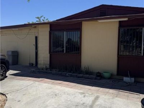 2660 San Domingo Lane, Las Vegas, NV 89115