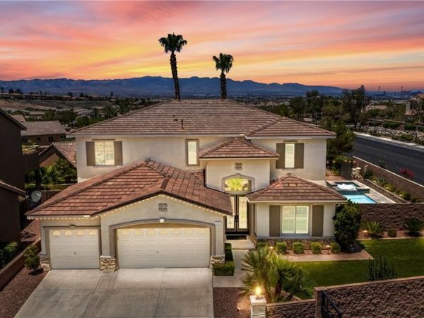1101 Fairbury Street , Henderson, NV 89052