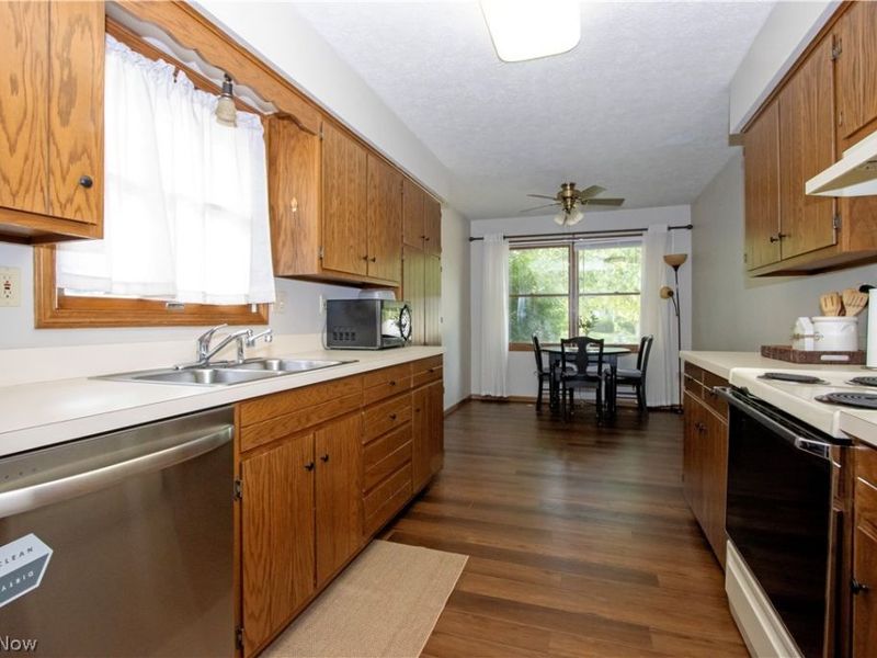 2676 Eastwood Drive , Wooster, OH 44691 Photo 9