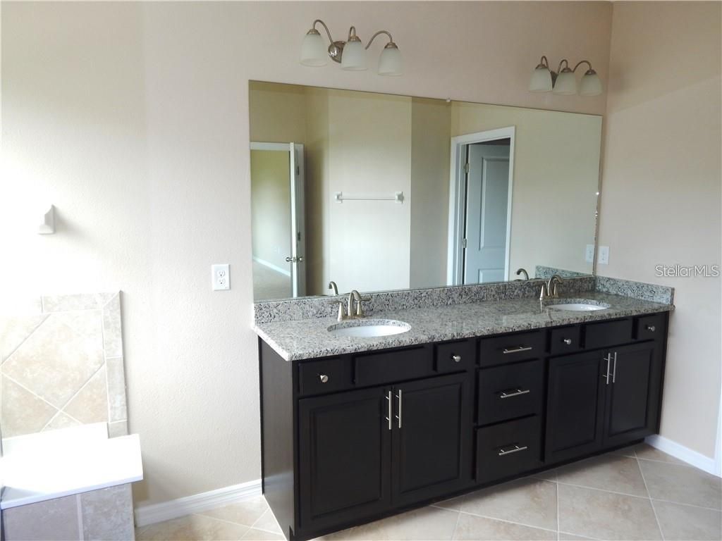 15302 Las Olas Place, Bradenton, FL 34212 Photo