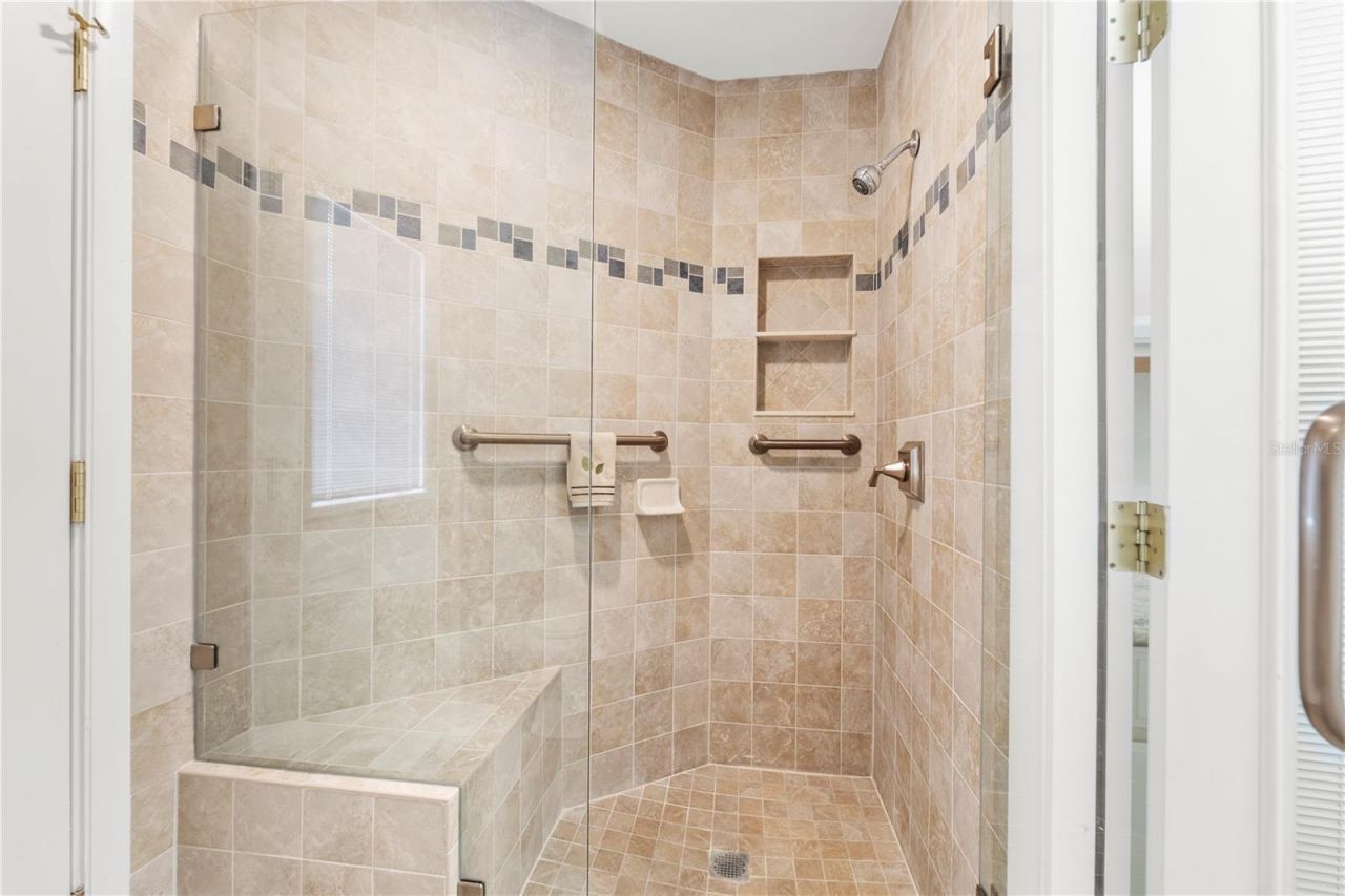 725 61st Street N, Saint Petersburg, FL 33710 Photo